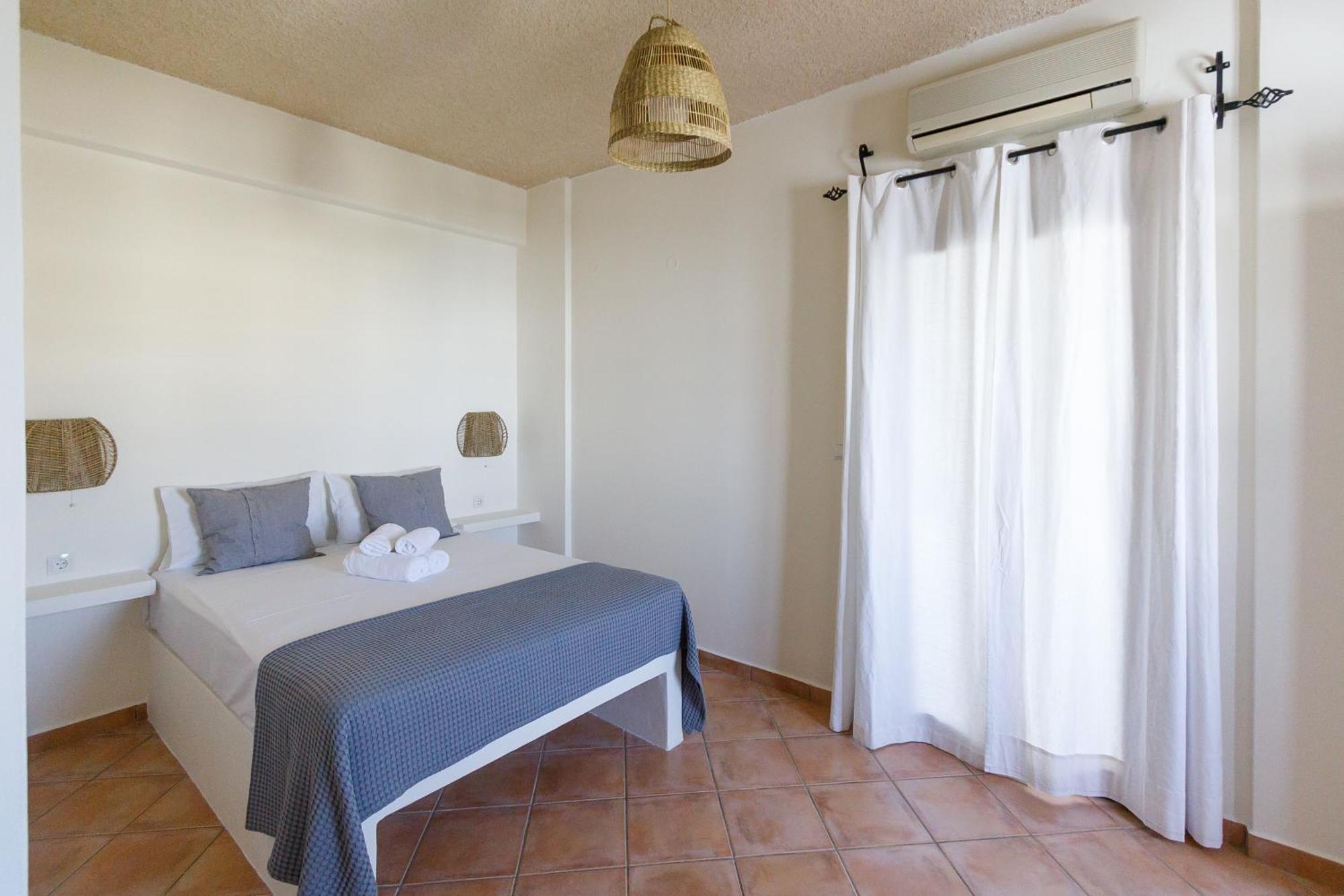 Ligaries Aparthotel Kini Exterior photo