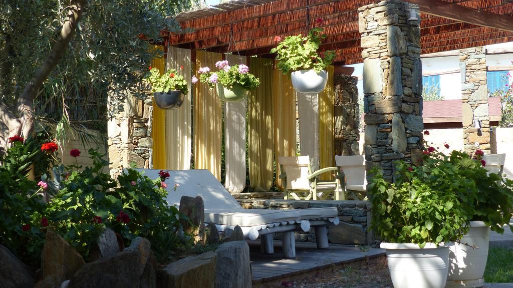 Ligaries Aparthotel Kini Exterior photo